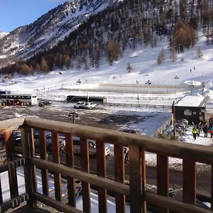 https://neige-et-golf-face-aux-pistes.fr-provencehotel.com